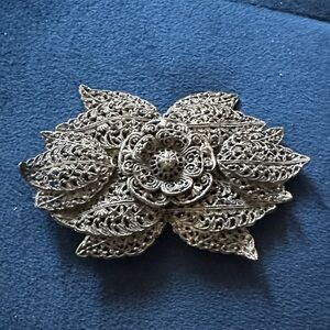 Elegant Silver Filigree Hair Accessory
